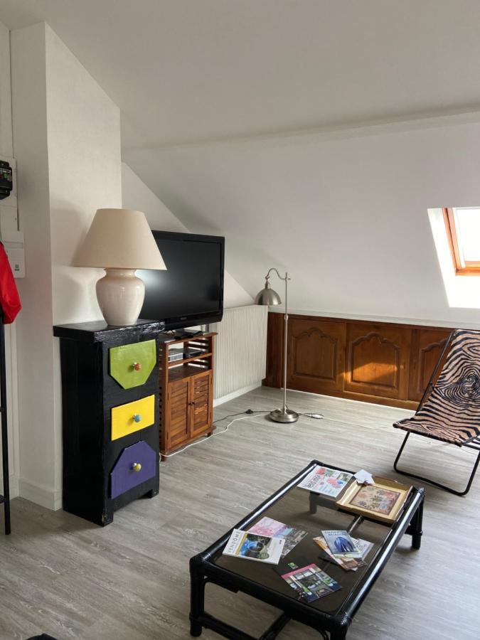 Appartement Entier En Residence Centre Ville Vendôme Exteriör bild