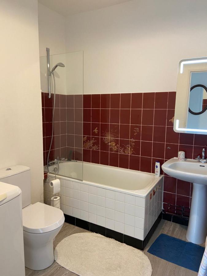 Appartement Entier En Residence Centre Ville Vendôme Exteriör bild